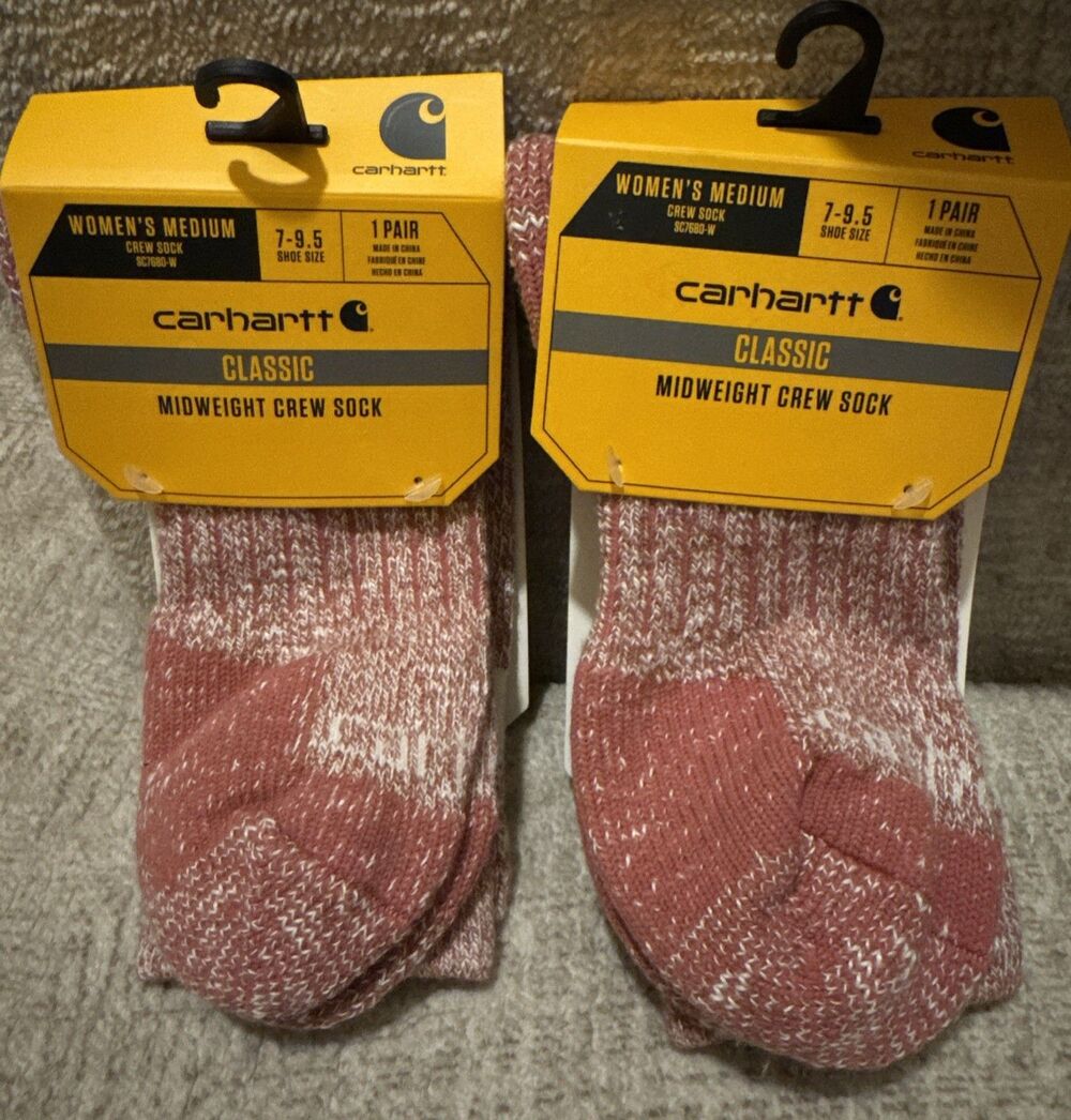 NWT 2 PAIR Carhartt Classic Crew Women’s Sock Size MED 7-9.5